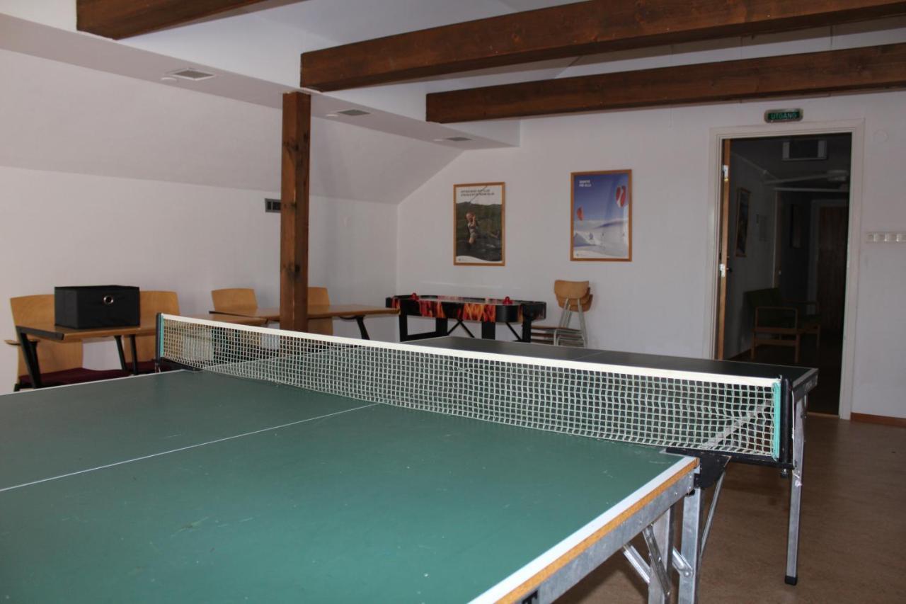Moessebergs Vandrarhem Falköping エクステリア 写真