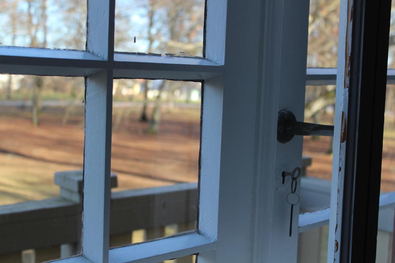 Moessebergs Vandrarhem Falköping エクステリア 写真