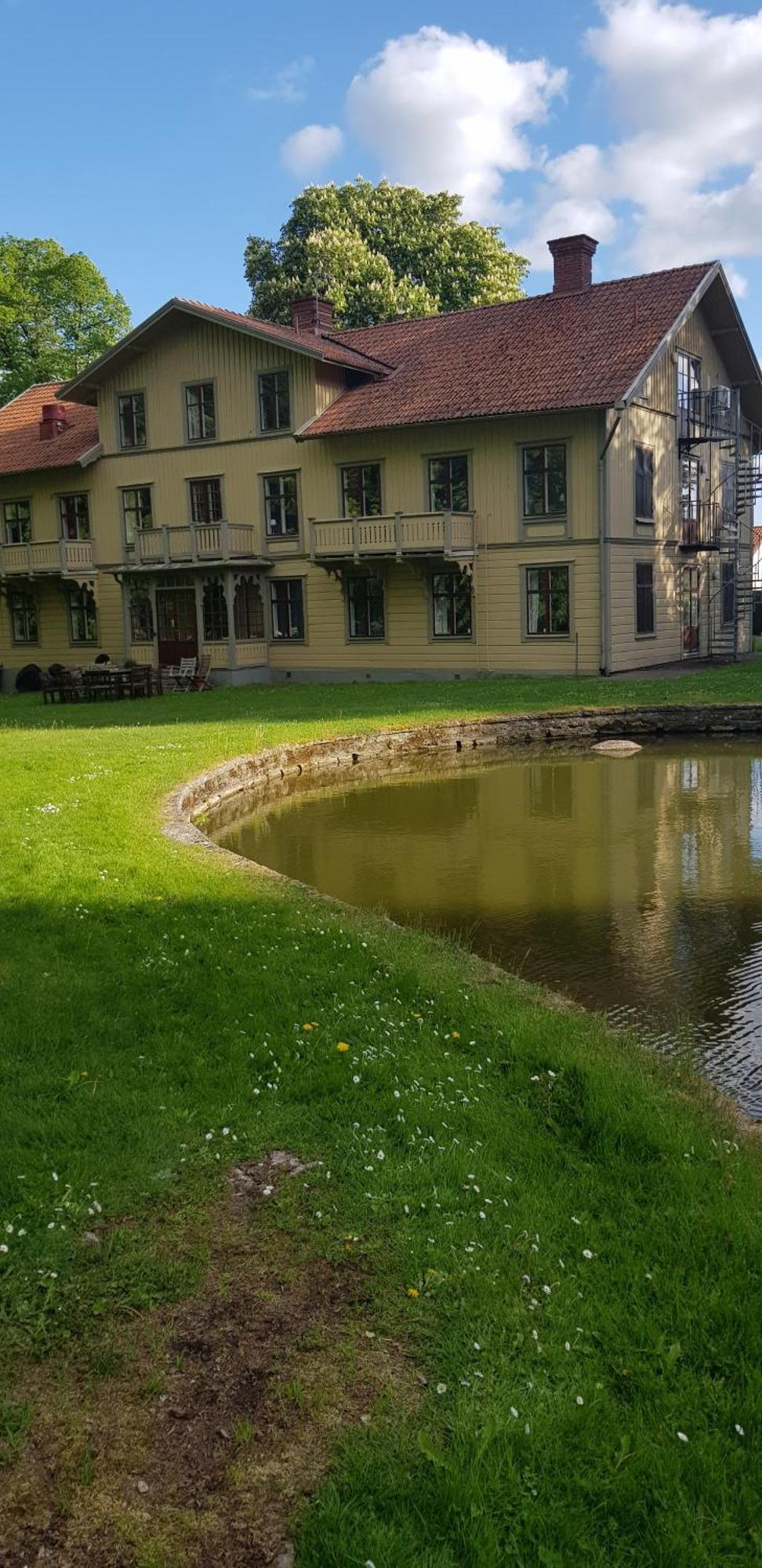 Moessebergs Vandrarhem Falköping エクステリア 写真