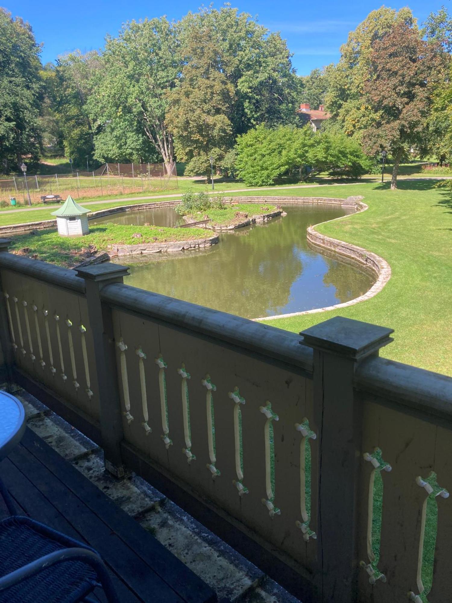 Moessebergs Vandrarhem Falköping エクステリア 写真